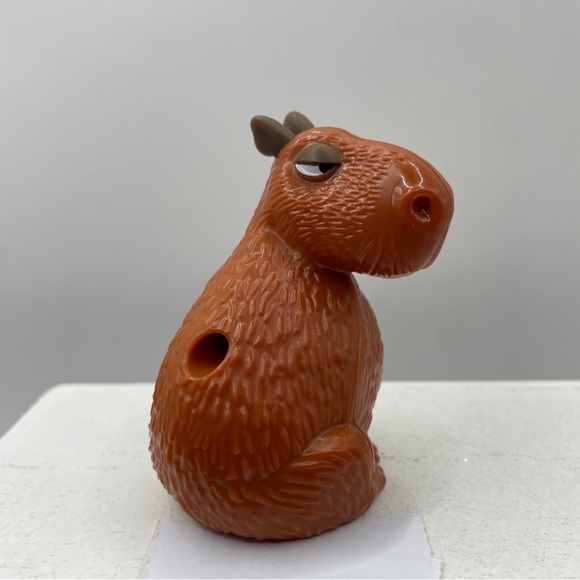 2021 McDonald's Happy Meal Toy #7 Encanto Disney Capybara Figure Chispi - Picture 4 of 7